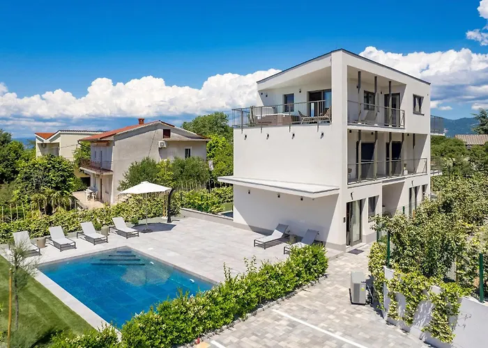 شقة Gorgeous Apartment In Omisalj *